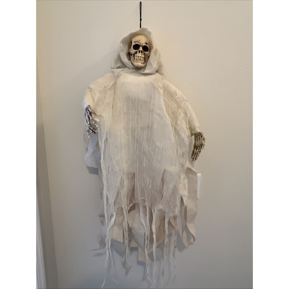 42" Hanging Mummy Skeleton Reaper Prop White Gauze Ghost Halloween Decor Scary